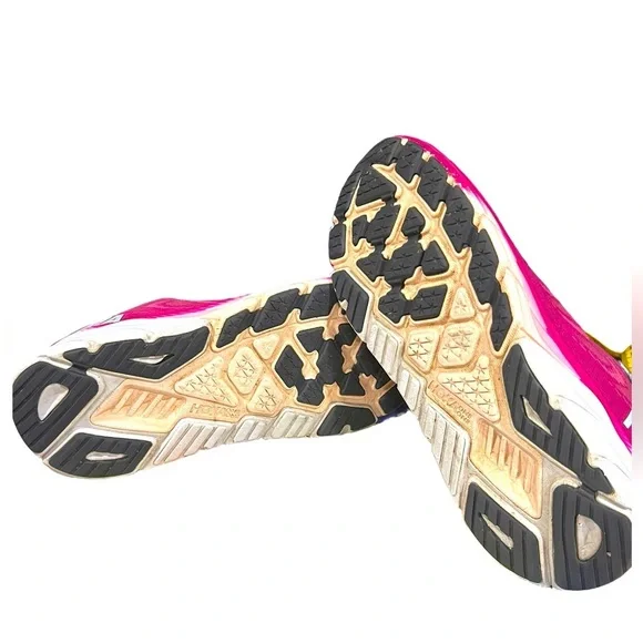 Hoka One One Women's Arahi 6 'Festival Fuchsia' Low Top Running Sneakers Sz 11.5